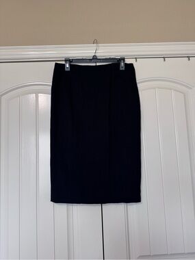 White House Black Market Classic Black Pencil Skirt Size 10